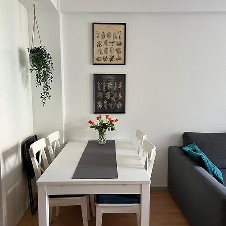 Apartament Przy Kawczej - Pokoj Z Aneksem Kuchennym ミエンジズドロイェ エクステリア 写真